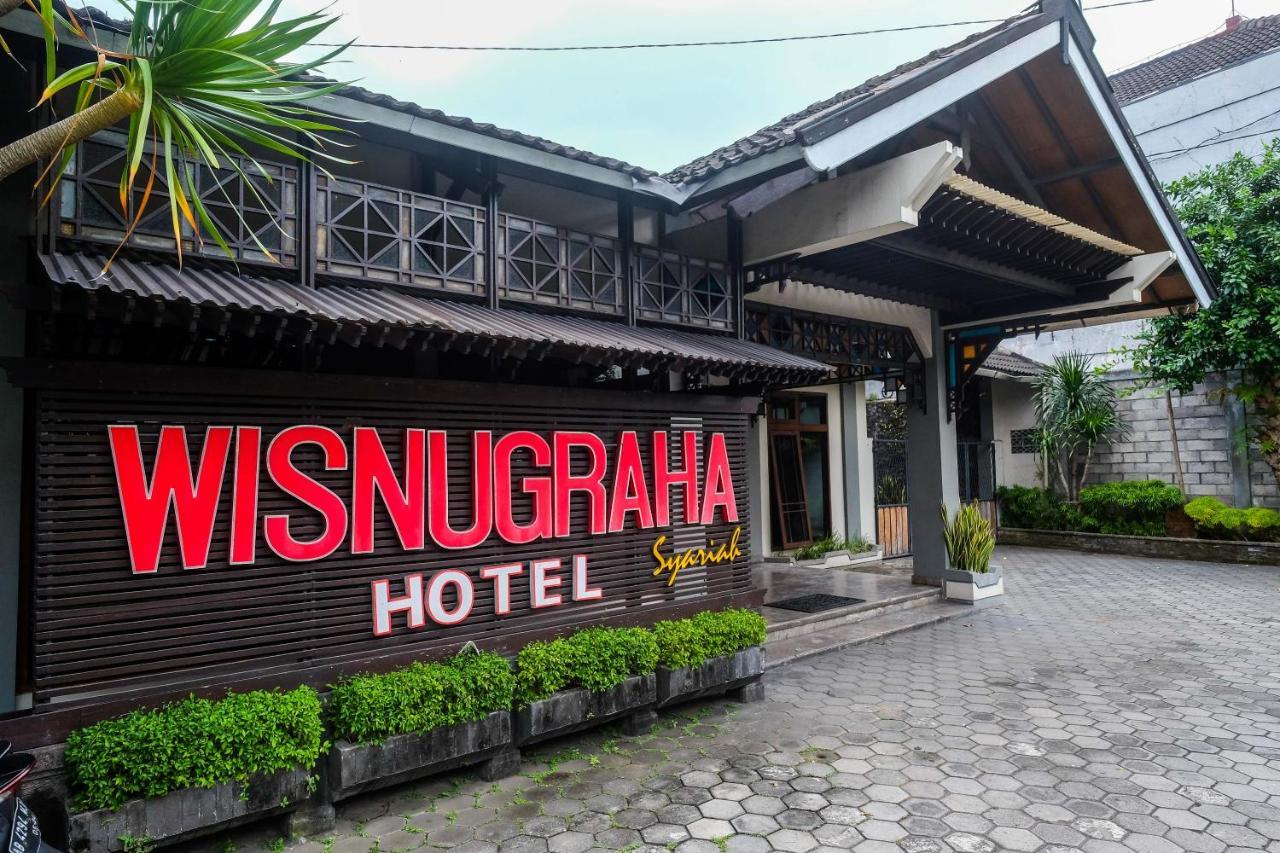 Urbanview Hotel Syariah Wisnugraha By Reddoorz Yogyakarta Exterior foto